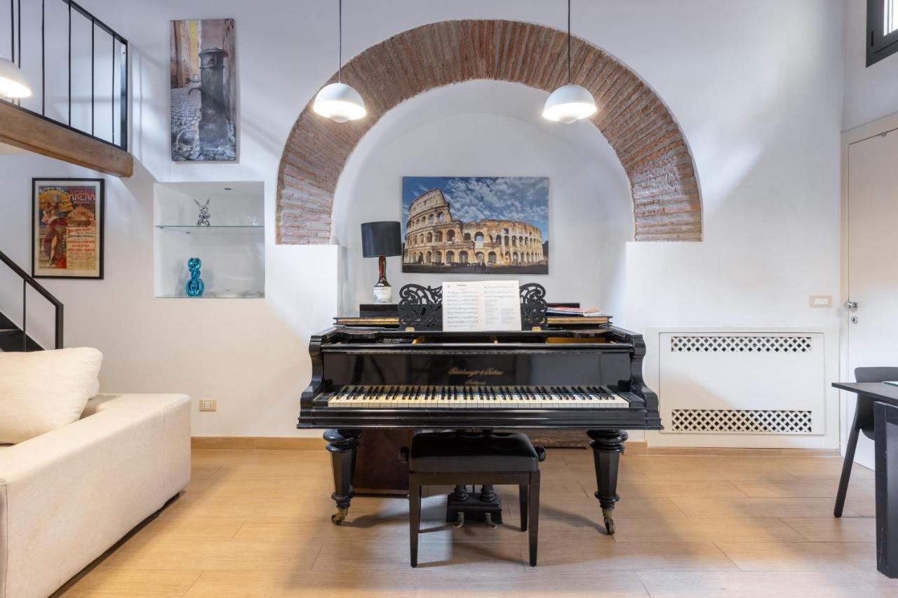 Musician Apartment Colosseo With Piano Roma Ngoại thất bức ảnh